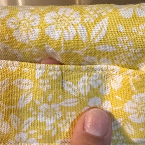 Handmade by momma kitchen towel - Picture 3 of 3